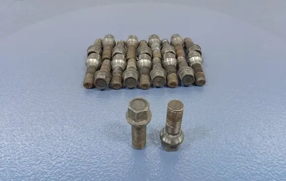 Nuts/bolts