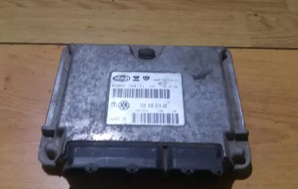 Volkswagen Golf IV Engine control unit/module 036906014AB 6160039411