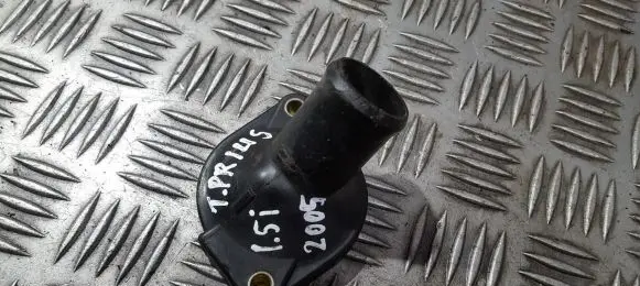 Toyota Prius (XW20) Engine coolant pipe/hose