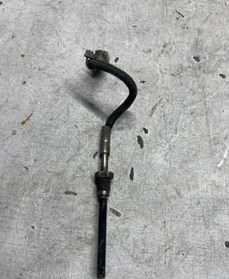 Mercedes-Benz E W212 Exhaust gas temperature sensor A0009056504