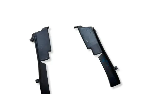 Mitsubishi Colt Wiper trim 6102A378