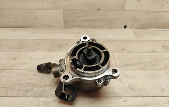 Vacuum pump