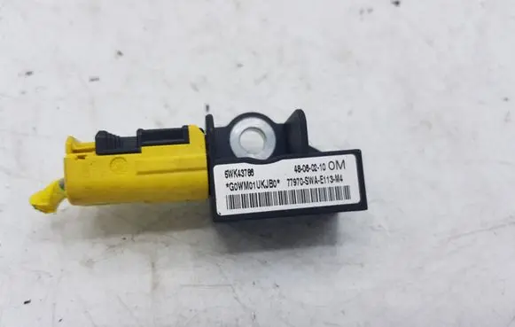 Honda CR-V Airbag deployment crash/impact sensor 77970SWAE113M4