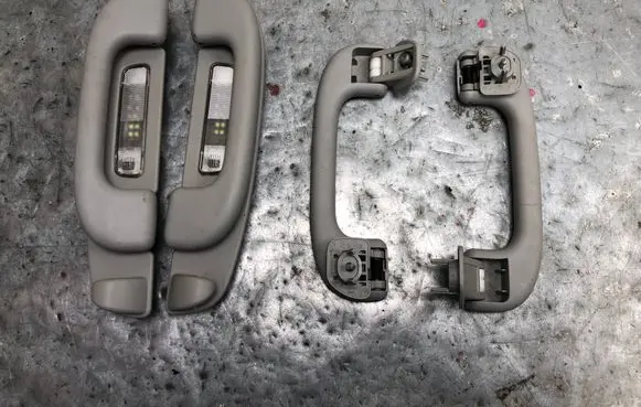 Mercedes-Benz ML W164 A set of handles for the ceiling A1648100754BILI A1648100754