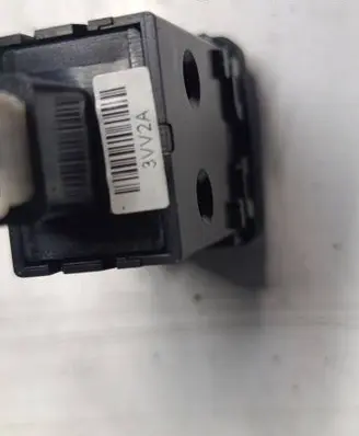 Nissan Note (E12) Headlight level height control switch 3VV2A