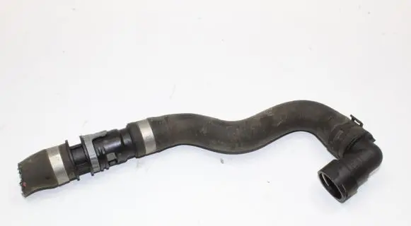 Volvo V40 Engine coolant pipe/hose 31319129