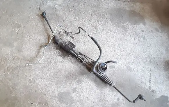 Mitsubishi Outlander Steering rack