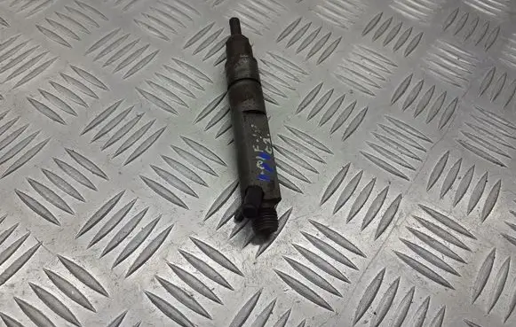 Skoda Octavia Mk1 (1U) Fuel injectors set 038130202A