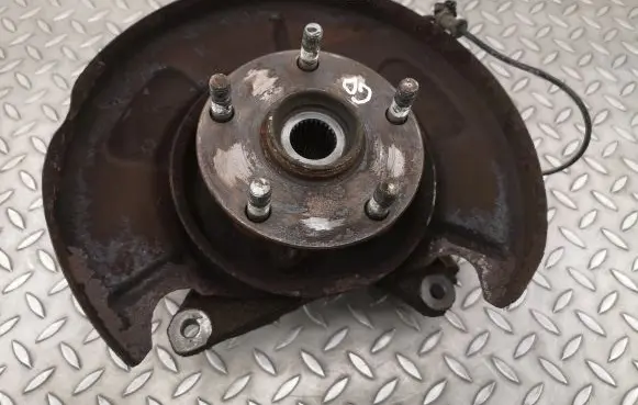 Subaru Outback (BS) Rear wheel hub