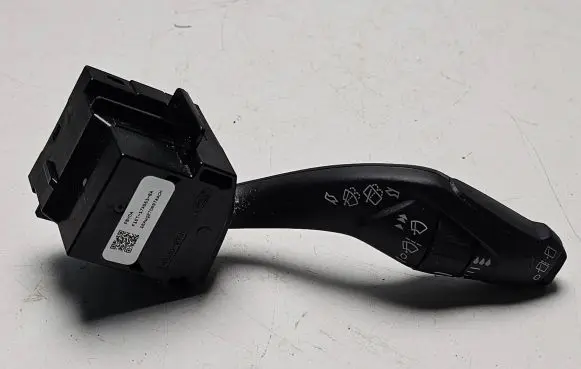 Ford Focus Wiper control stalk F1ET17A553BA 16AA0270697AACH 08109VH