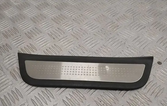 Hyundai Ioniq Rear sill trim cover 85877G2500
