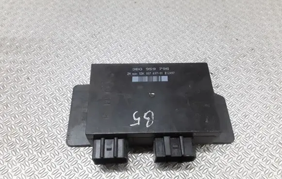 Volkswagen PASSAT B5 Comfort/convenience module 3B0959796