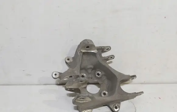 Tesla Model X Rear wheel hub spindle/knuckle 104250600A