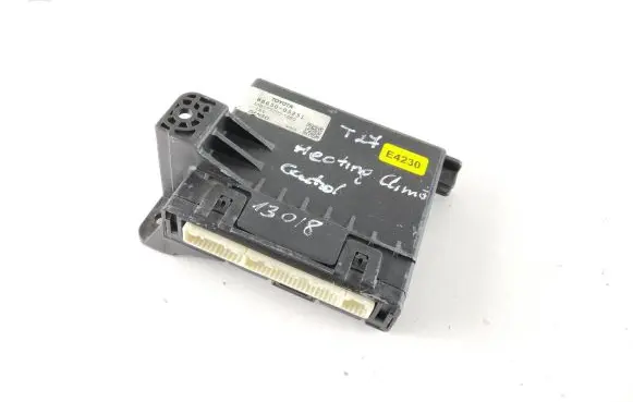 Toyota Avensis T270 Other control units/modules 8865005251 MB1777001850