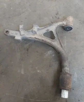 Mercedes-Benz ML W163 Front lower control arm/wishbone