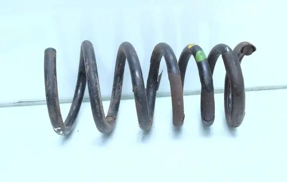 Volvo XC90 Rear coil spring