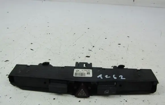 Opel Astra H Hazard light switch 13100105