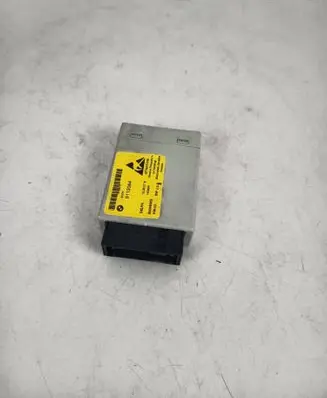 BMW 5 E60 E61 Center console control module 9113064