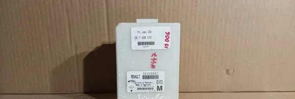 Renault Laguna III Climate control unit 52428887 A05010A8401005