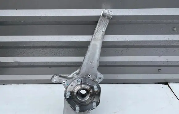 Tesla Model 3 Front wheel hub spindle knuckle 104431100E