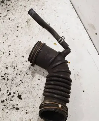 Mitsubishi Lancer X Air intake hose/pipe 1535a421