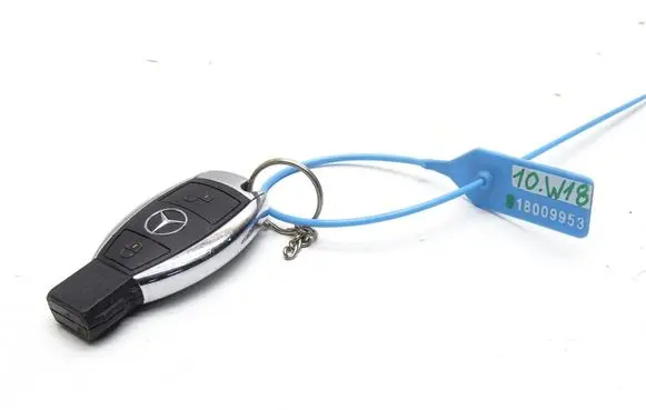 Mercedes-Benz B W246 W242 Ignition key/card 