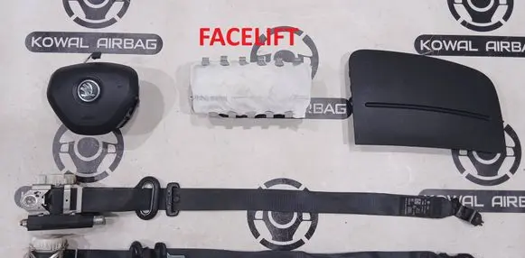 Skoda Fabia Mk2 (5J) Airbag set with panel 6V0880201ACIZY 5J0857701C 5J1880202D