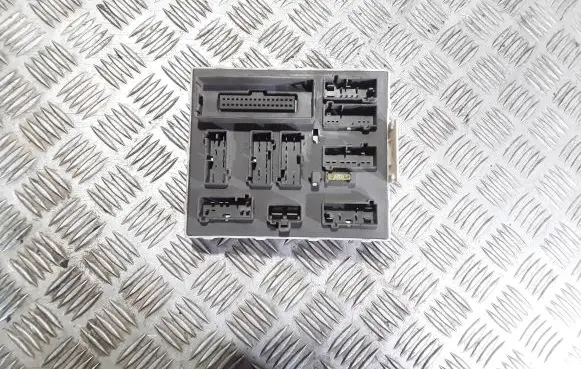Ford Tourneo Fuse module 2T1T14A073BC