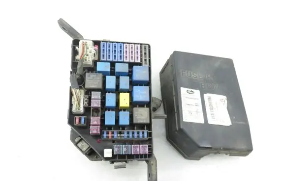 Hyundai Tucson JM Battery relay fuse 912082E130
