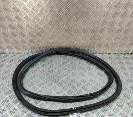 Audi A4 S4 B8 8K Rubber seal rear door 31457674