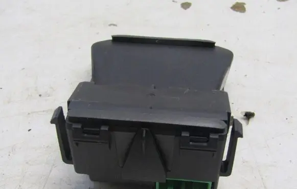 Mazda 2 Camera control unit module D09K67XD0