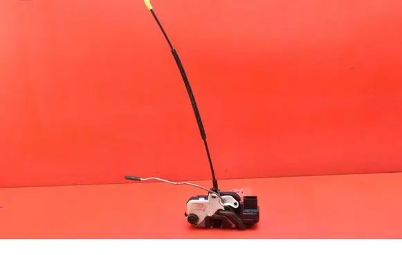 Opel Astra J Rear door lock