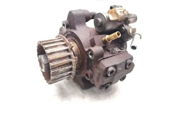 Volvo C30 Fuel injection high pressure pump 9676289780 A2C53384062