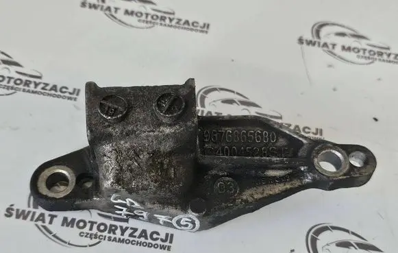 Peugeot 208 I Generator/alternator bracket 9676865680