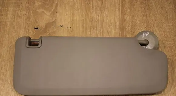 Chevrolet Cruze Sun visor