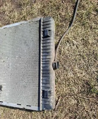 Mercedes-Benz W123 Coolant radiator
