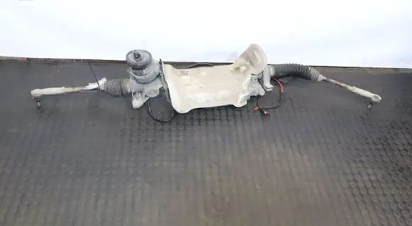 Volkswagen Golf V Steering rack
