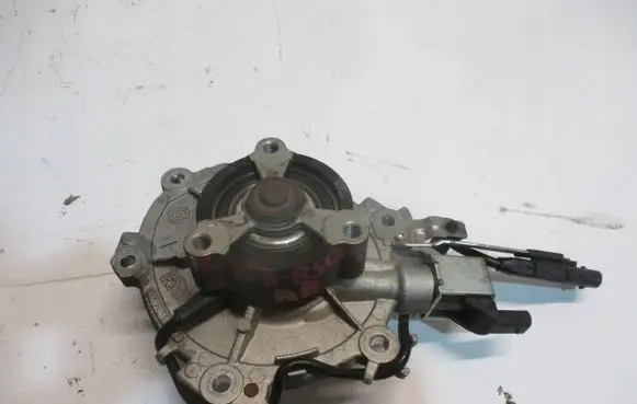 Land Rover Discovery Sport Water pump K4D38501AB