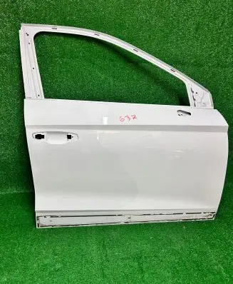 Seat Arona Front door 6F9831312A