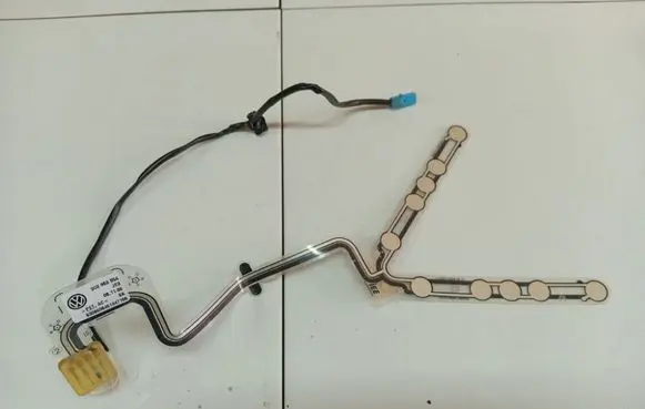 Volkswagen PASSAT B6 Seat heating element 3C0963554