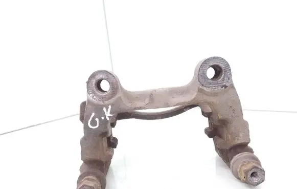 Volkswagen Tiguan Brake caliper pad carrier rear 