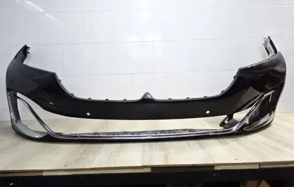 BMW 7 G11 G12 Front bumper