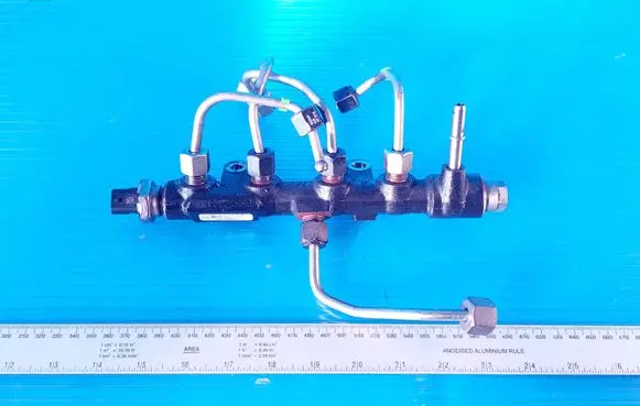Ford Focus Fuel main line pipe 9825589880 12120641