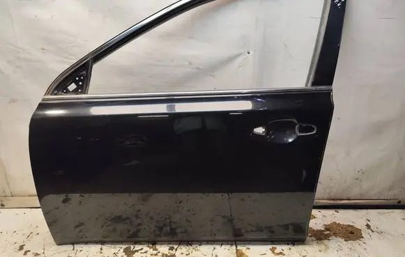 Subaru Legacy Front door