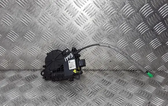 Tailgate/trunk/boot lift motor