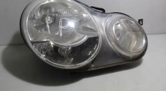 Volkswagen Polo Headlight/headlamp