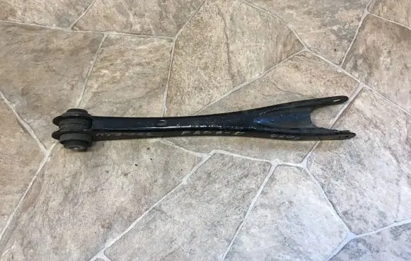 BMW 1 F20 F21 Rear upper control arm/wishbone 6792527