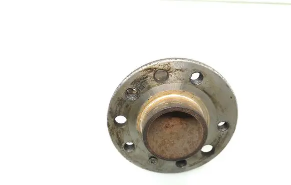 Opel Zafira B Rear wheel hub
