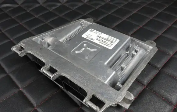 Mercedes-Benz A W169 Engine control unit/module A2669000900 5WK90848 A0034466040