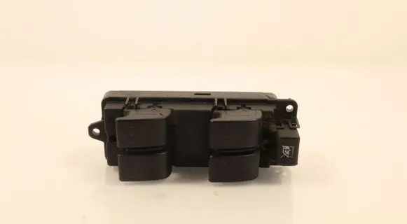 Mazda 3 I Electric window control switch BP4L66350